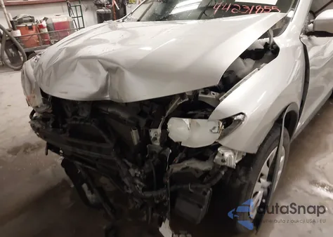 2017 Nissan Rogue z USA, uszkodzony, nr VIN JN8AC2MD9HW135034